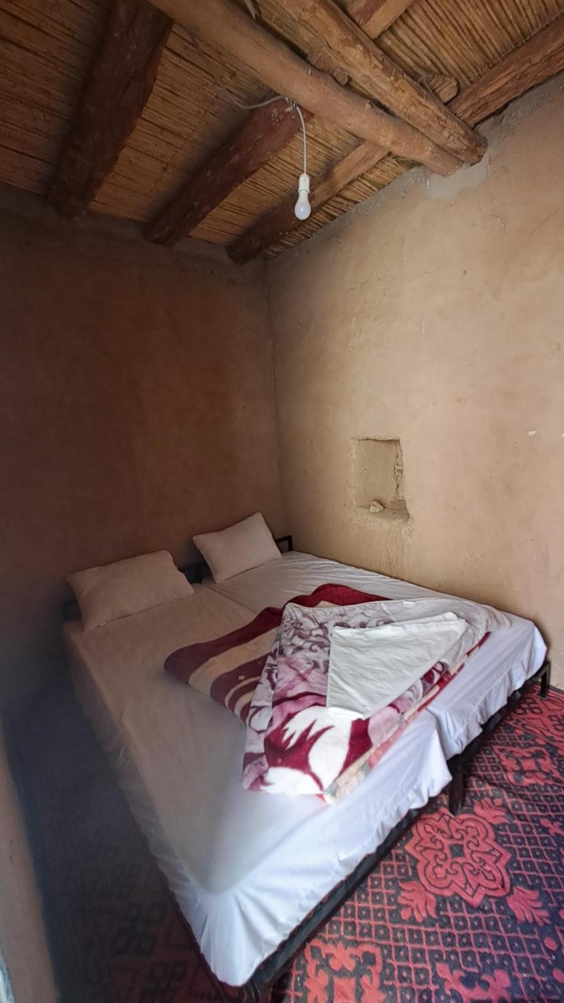 La Petite Maison Du Lac Iriki Foum Zguid Екстериор снимка
