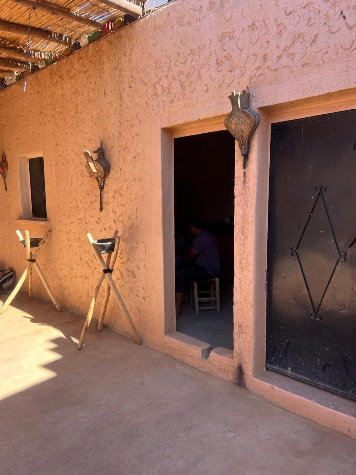 La Petite Maison Du Lac Iriki Foum Zguid Екстериор снимка