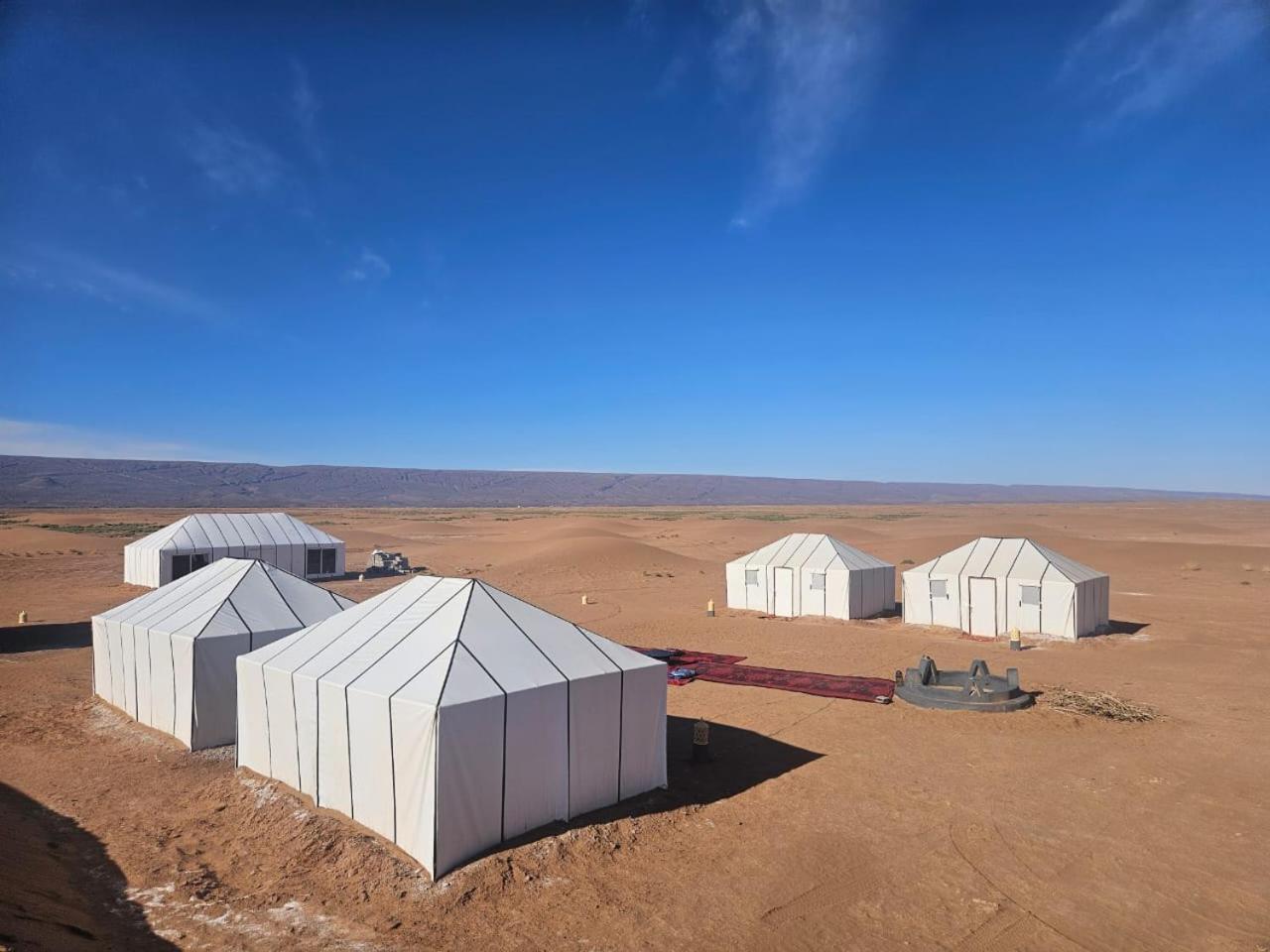 La Petite Maison Du Lac Iriki Foum Zguid Екстериор снимка
